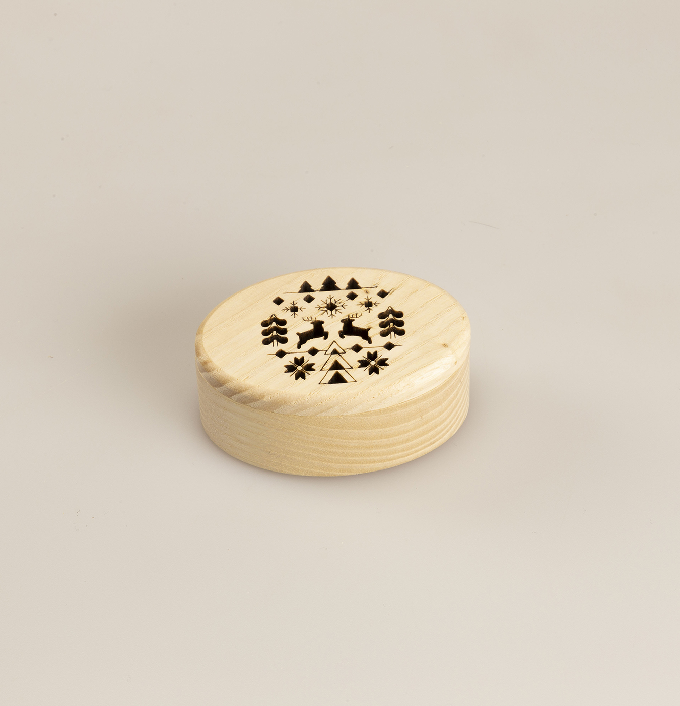 Scatola con coperchio magnetico in legno di frassino