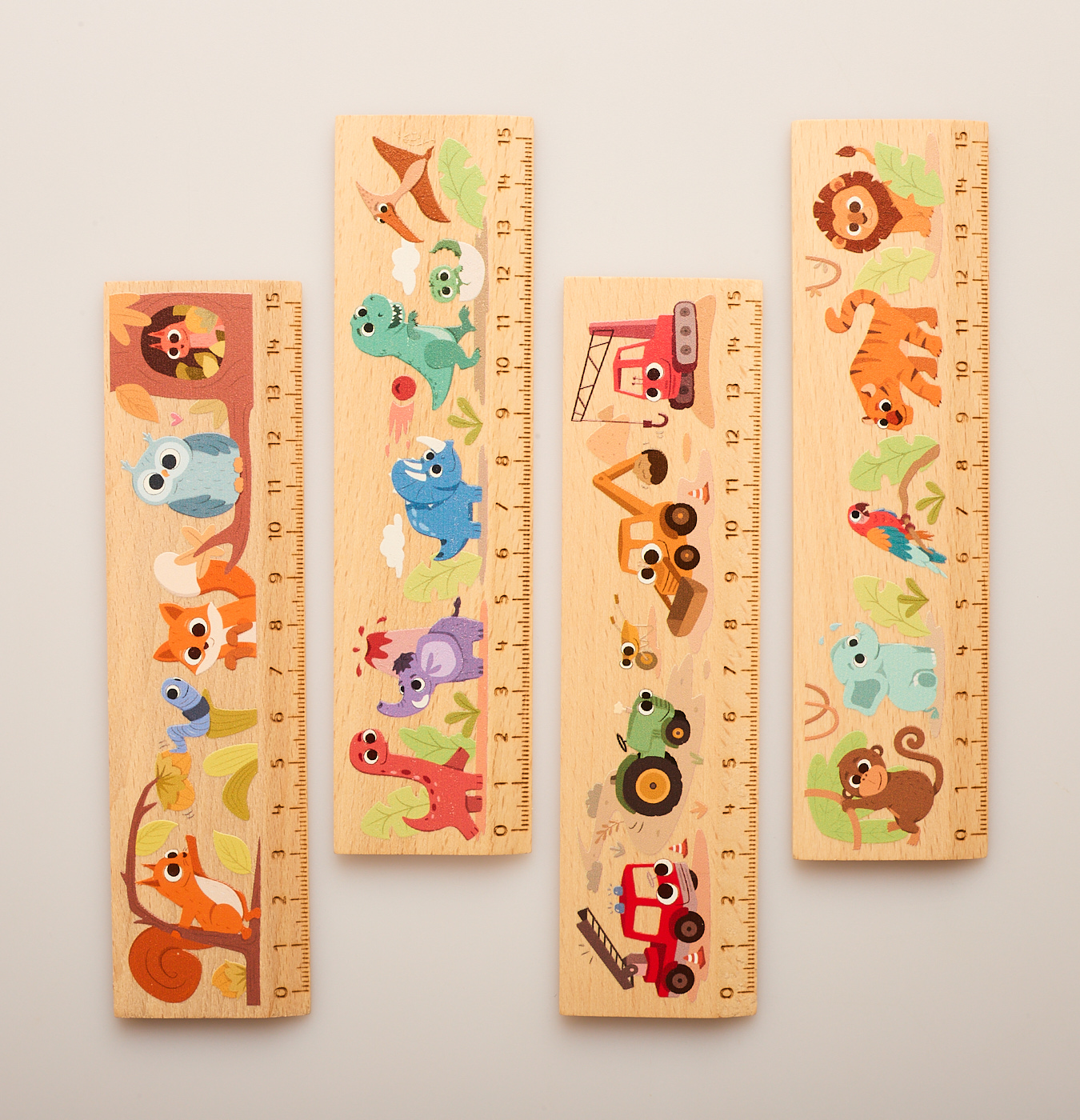 righello in legno stampato colorato per bambini